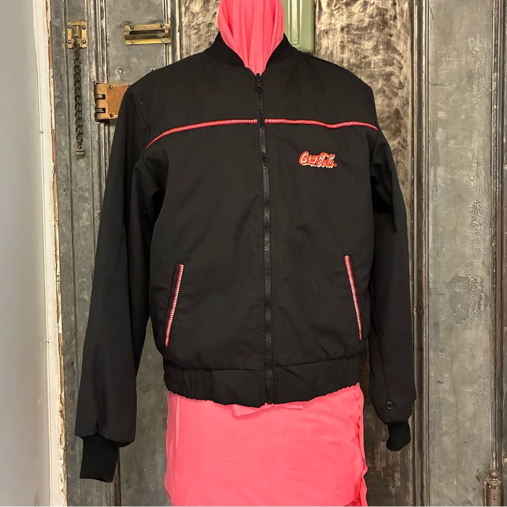 M  vintage black Coca-Cola bomber jacket Quilted interior 3M Thinsulate